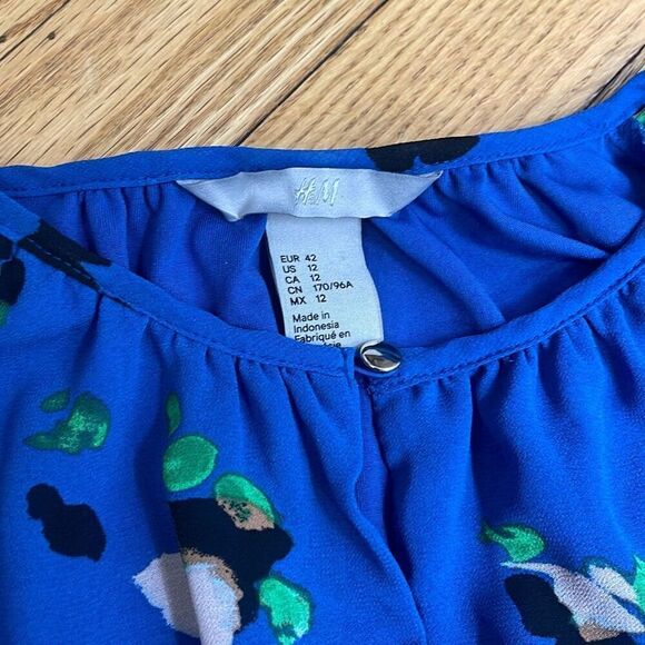 H&M Blue Floral Asymmetrical Midi Dress Size 12 Long Sleeve Drawstring Waist - Picture 4 of 6